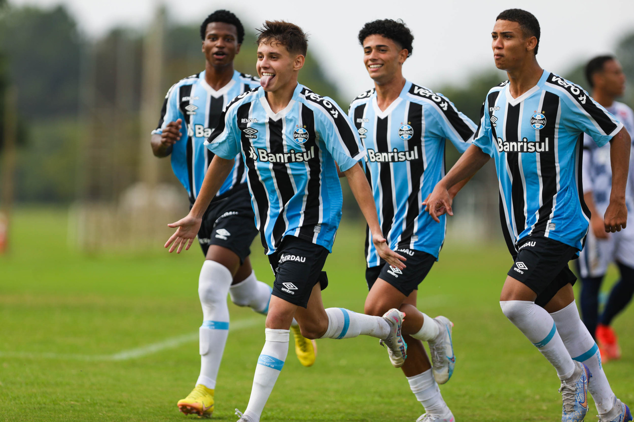 Grêmio busca empate no primeiro clássico pelas finais do Gauchão Sub-17