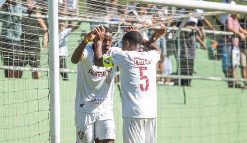 Dupla Fla-Flu reverte desvantagem e decide a Copa Rio Sub-17