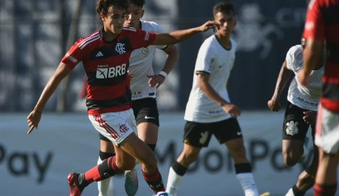 Flamengo detona invencibilidade do Corinthians no Brasileiro Sub-17