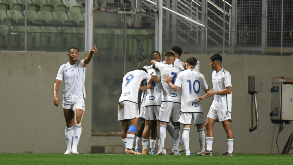 Cruzeiro vence América de novo e vai às quartas da Copa do Brasil Sub-20