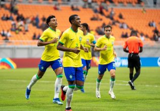 Seleção brasileira feminina bate Colômbia e conquista a Copa