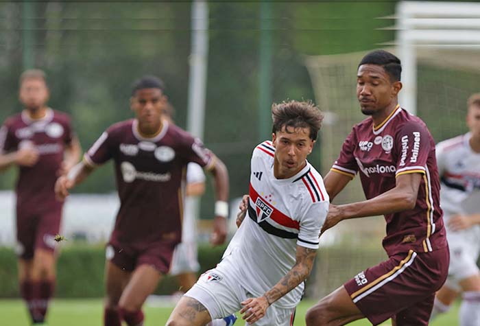 São Paulo vira sobre a Ferroviária, na ida da semifinal do Paulista Sub-20