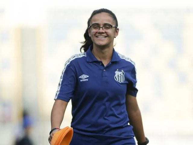 Sereinhas da Vila goleiam Centro Olímpico em estreia no Campeonato Paulista  Feminino Sub-17 - Santos Futebol Clube