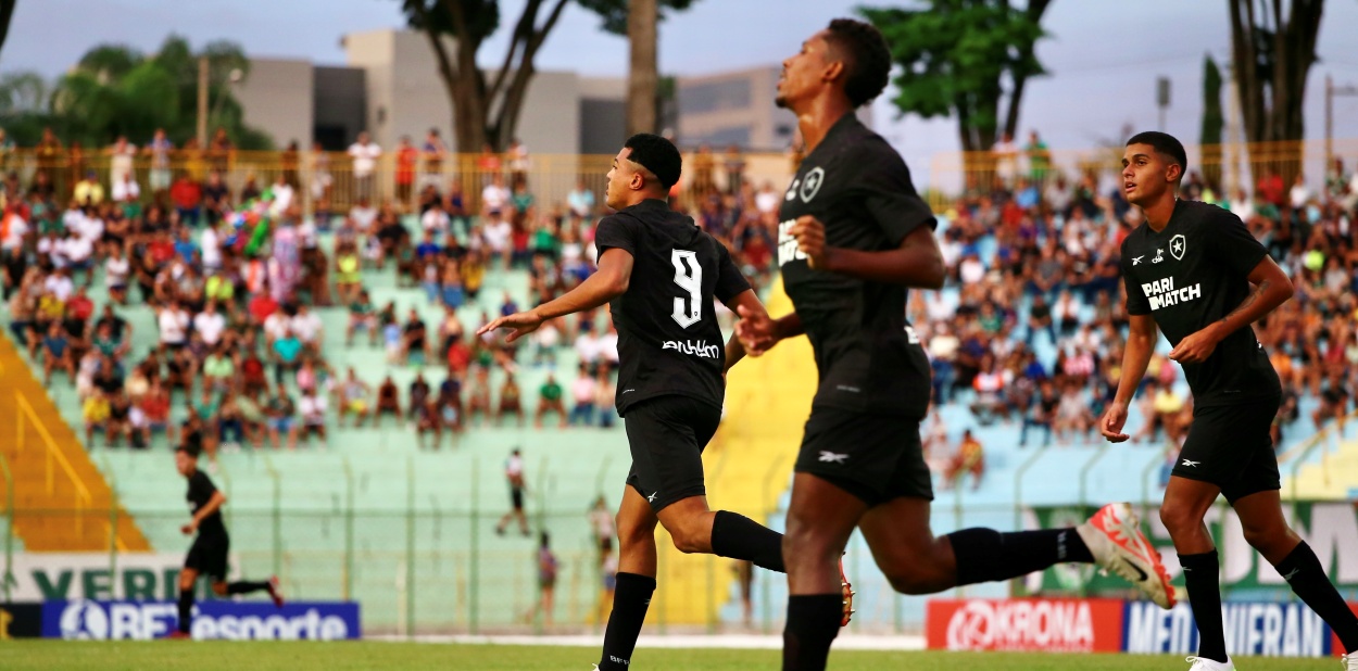 Botafogo e Ceará terminam fase de grupos da Copa SP com 100% de aproveitamento