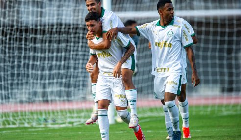 Líder Palmeiras goleia Bahia pelo Brasileiro Sub-20